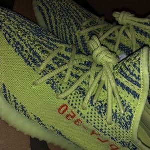 Yeezy Boost 350 V2 ‘Frozen Yellow’